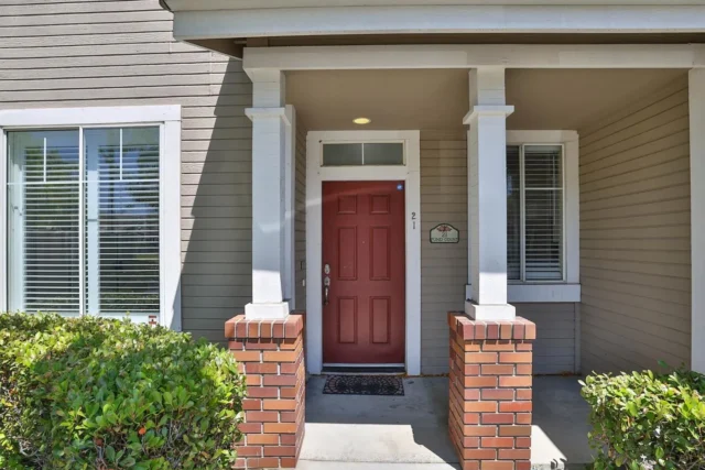 Townhouse in Milpitas – Pond Court